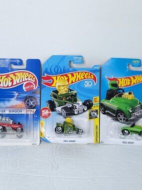 Hot Wheels Skull Shaker Pedal Driver Radio Flyer Wagon  Lot Of 3 NEW